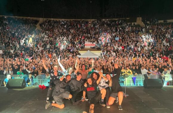 DELIRIO PER RKOMI PREMIATO AD ACRI