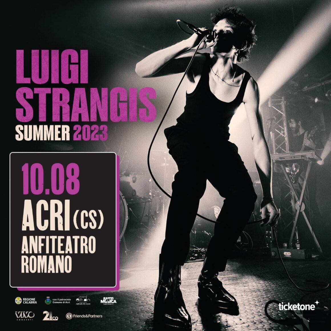 TUTTI PAZZI PER LUIGI STRANGIS AD ACRI