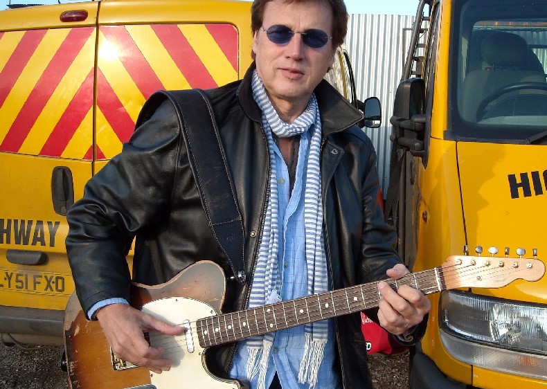 L´EX DIRE STRAITS DAVID KNOPFLER INCANTA REGGIO L´EX DIRE STRAITS DAVID KNOPFLER INCANTA REGGIO