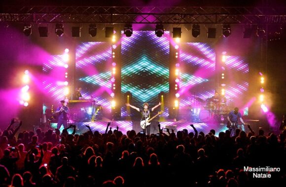 MAX GAZZE’ INFIAMMA DIAMANTE, MIGLIOR ALBUM E TOUR DEL 2016