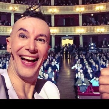 STANDING OVATION E SOLD OUT CON ‘SOLO’… ARTURO BRACHETTI TRIONFA A REGGIO E COSENZA! STANDING OVATION E SOLD OUT CON ‘SOLO’… ARTURO BRACHETTI TRIONFA A REGGIO E COSENZA!