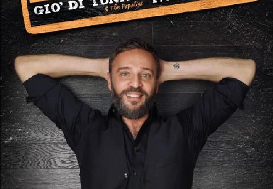 SUCCESSO PER GIO’ DI TONNO A TRESILICO. APPLAUSI ANCHE PER FRANCESCO SICARI SUCCESSO PER GIO’ DI TONNO A TRESILICO. APPLAUSI ANCHE PER FRANCESCO SICARI