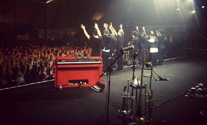 SI E’ CHIUSA FATTI DI MUSICA 2014: SUCCESSO E PREMI PER FABI SILVESTRI GAZZE’ A CATANZARO SI E’ CHIUSA FATTI DI MUSICA 2014: SUCCESSO E PREMI PER FABI SILVESTRI GAZZE’ A CATANZARO