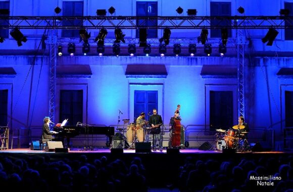 SERGIO CAMMARIERE, NOTTE MAGICA A LOCRI SERGIO CAMMARIERE, NOTTE MAGICA A LOCRI