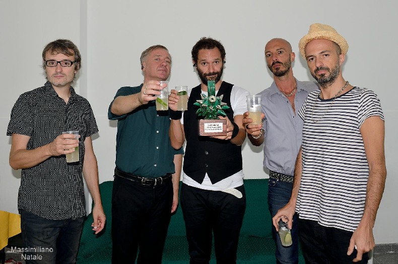 I SUBSONICA INFIAMMANO L’ARENA MAGNA GRAECIA DI CATANZARO E CHIUDONO COL BOTTO FATTI DI MUSICA RADIO JUKE BOX ESTATE 2015 I SUBSONICA INFIAMMANO L’ARENA MAGNA GRAECIA DI CATANZARO E CHIUDONO COL BOTTO FATTI DI MUSICA RADIO JUKE BOX ESTATE 2015
