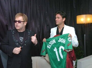 ELTON JOHN A REGGIO, RESTA EVENTO UNICO ELTON JOHN A REGGIO, RESTA EVENTO UNICO