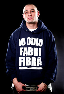 LAMEZIA DEMOFEST & MEI FEST ´08: STASERA FINALISSIMA, OSPITI PAOLO BELLI E FABRI FIBRA. INGRESSO LIBERO LAMEZIA DEMOFEST & MEI FEST ´08: STASERA FINALISSIMA, OSPITI PAOLO BELLI E FABRI FIBRA. INGRESSO LIBERO