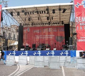 DEMO, 1° MAGGIO A LAMEZIA. SUCCESSO ANCHE SU VIDEOCALABRIA DEMO, 1° MAGGIO A LAMEZIA. SUCCESSO ANCHE SU VIDEOCALABRIA