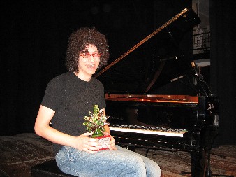 IN OLTRE DUEMILA PER GIOVANNI ALLEVI A LE CASTELLA IN OLTRE DUEMILA PER GIOVANNI ALLEVI A LE CASTELLA