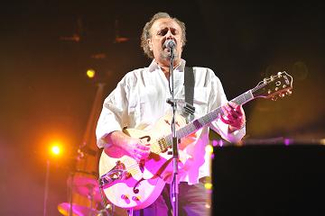 SUCCESSO PER IVANO FOSSATI