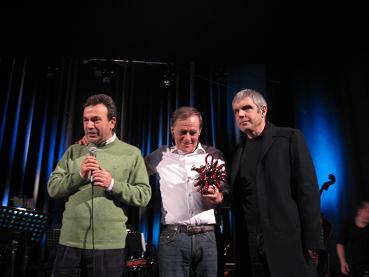 SUCCESSO PER ROBERTO VECCHIONI A LAMEZIA TERME SUCCESSO PER ROBERTO VECCHIONI A LAMEZIA TERME