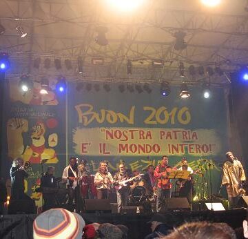 IL CAPODANNO CON DANIELE SEPE E LA SUA BRIGADA SU CALABRIATV