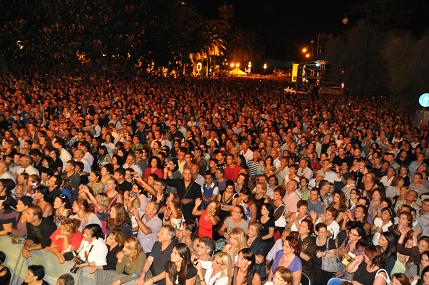 IN CENTOMILA PER MASSIMO RANIERI A REGGIO CALABRIA!