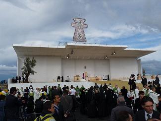 SANTA MESSA DI PAPA BENEDETTO XVI SANTA MESSA DI PAPA BENEDETTO XVI